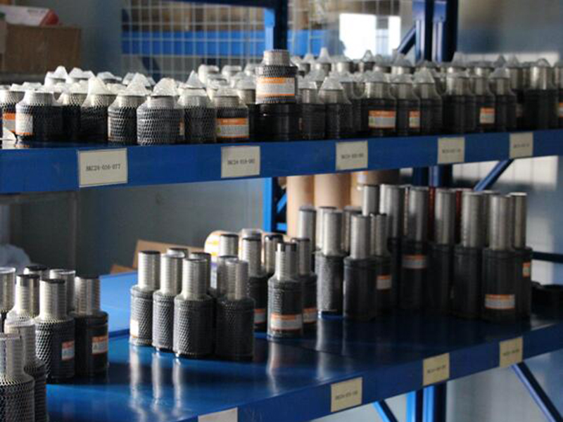 模具氮气弹簧的使用方法